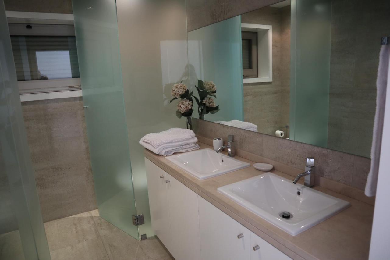 Villa Dos Salgados, 5Bdr, Beach Front, Near Salgados Golf Club Guia  Kültér fotó